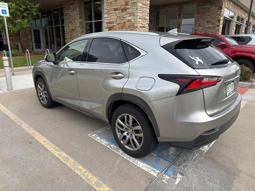 2016 Lexus NX 300h Base