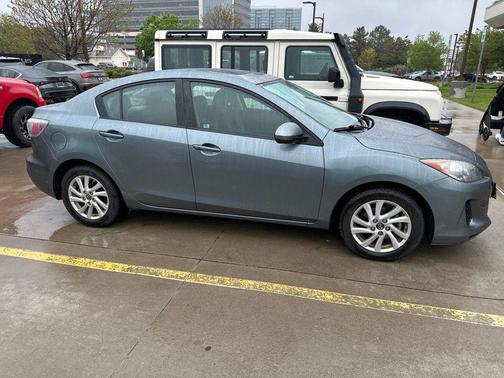 Dolphin Gray Mica 2013 Mazda Mazda3 s Grand Touring