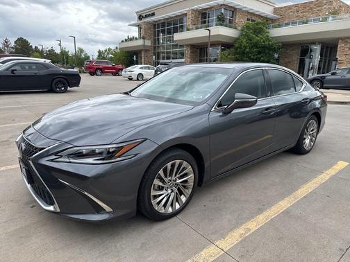 Cloudburst Gray 2023 Lexus ES 300h Luxury