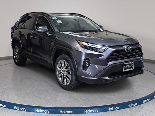 Magnetic Gray Metallic 2022 Toyota RAV4 XLE Premium