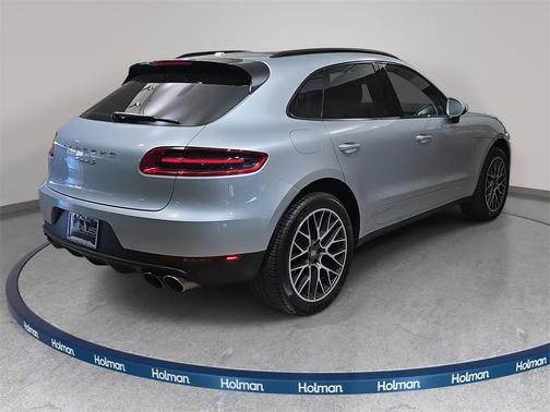 2018 Porsche Macan S