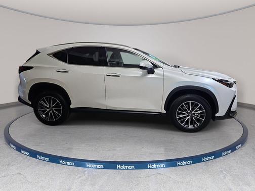 Eminent White Pearl 2025 Lexus NX 350h Premium