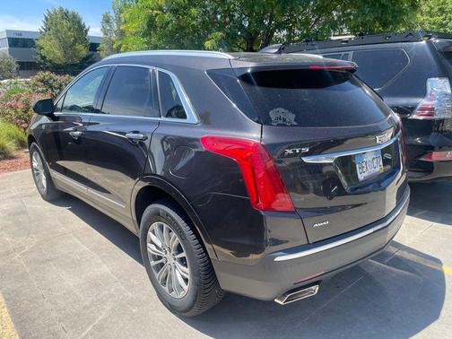 Dark Granite Metallic 2017 Cadillac XT5 Luxury