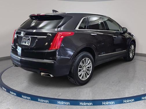 Dark Granite Metallic 2017 Cadillac XT5 Luxury