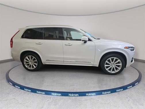 2017 Volvo XC90 T6 Inscription