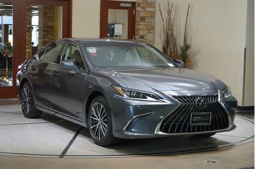 2024 Lexus ES 300h Base