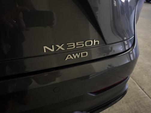 2025 Lexus NX 350h Premium