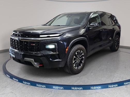 Mosaic Black Metallic 2025 Chevrolet Traverse AWD Z71