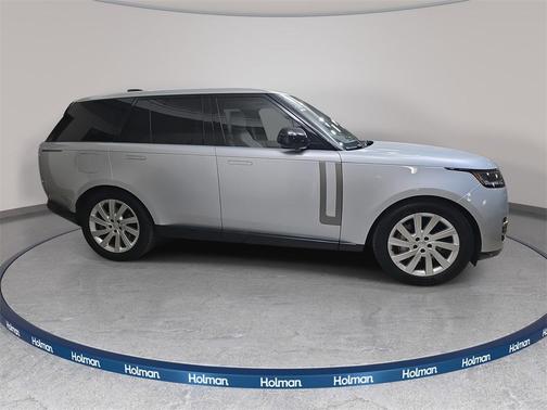 2024 Land Rover Range Rover P400 SE