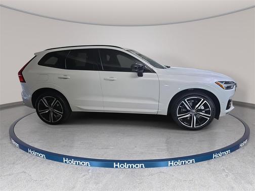 2020 Volvo XC60 T6 R-Design
