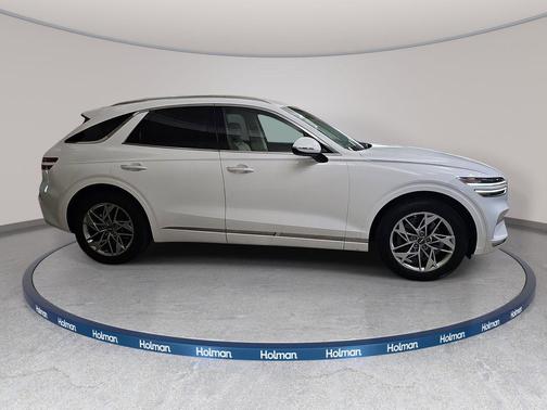 2022 Genesis GV70 2.5T AWD