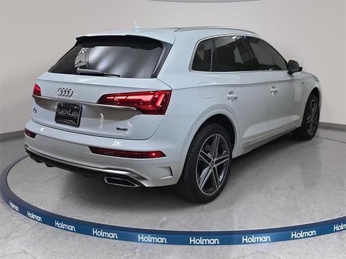 2021 Audi Q5 Premium Plus 55 TFSI e quattro S tronic