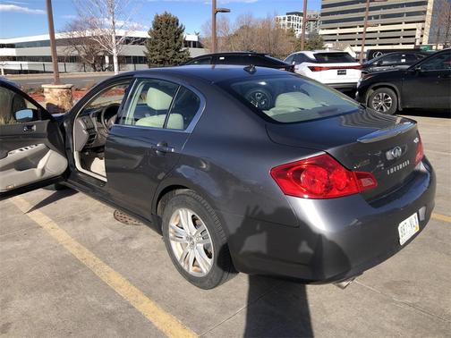 2012 INFINITI G25x Base