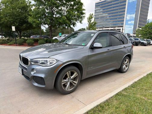 Space Gray Metallic 2014 BMW X5 xDrive35i