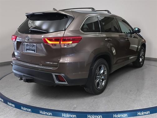 2019 Toyota Highlander Limited Platinum
