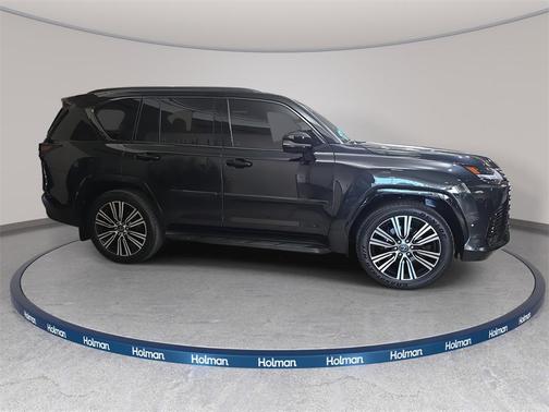 2025 Lexus LX 700h Luxury