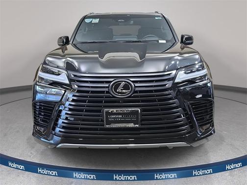 2025 Lexus LX 700h Luxury