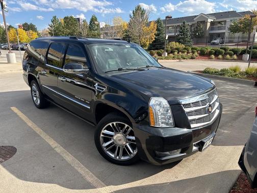 2013 Cadillac Escalade ESV Platinum Edition
