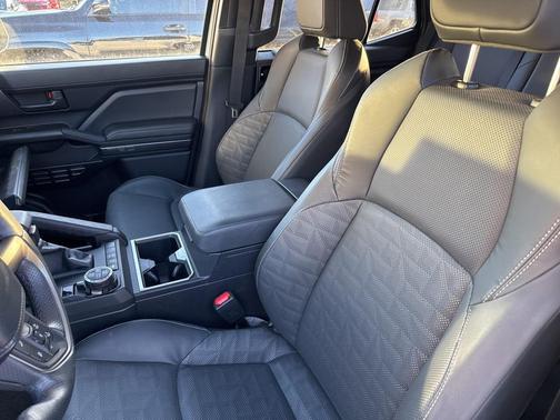 2025 Toyota 4Runner TRD Off Road Premium