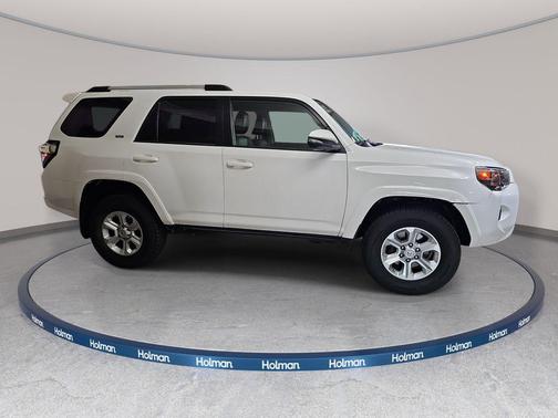 Super White 2019 Toyota 4Runner SR5 Premium