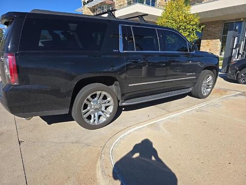 2018 GMC Yukon XL SLT