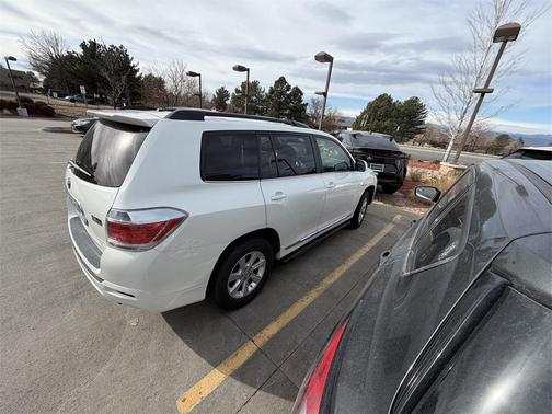 2013 Toyota Highlander Hybrid Base