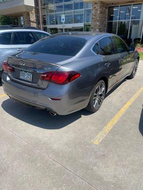 Graphite Shadow 2017 INFINITI Q70 3.7X