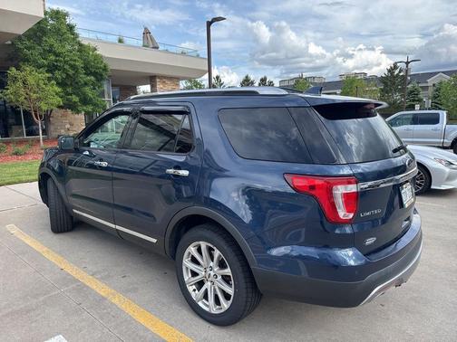 Blue Jeans Metallic 2016 Ford Explorer Limited