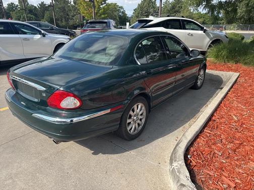 2003 Jaguar X-Type 2.5