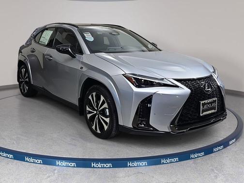 Iridium 2026 Lexus UX 300h F SPORT Design