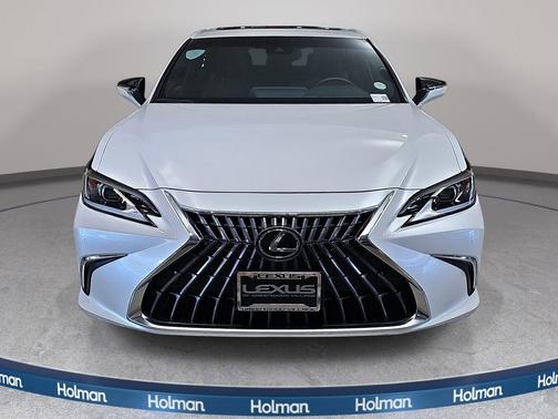 Eminent White Pearl 2025 Lexus ES 300h Base