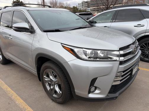 2018 Toyota Highlander Limited Platinum