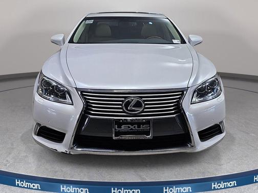 White 2016 Lexus LS 460 Base