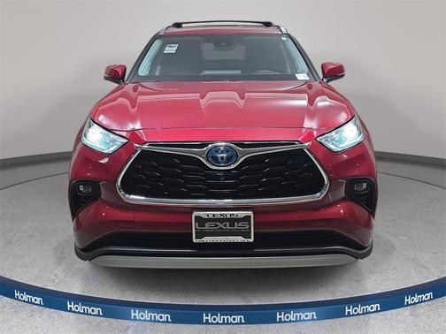 2021 Toyota Highlander Hybrid Platinum