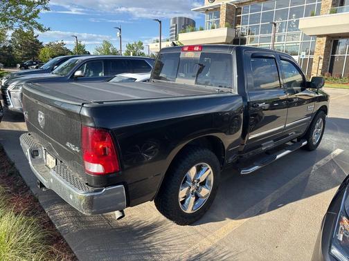 Brilliant Black Crystal Pearlcoat 2017 RAM 1500 Big Horn