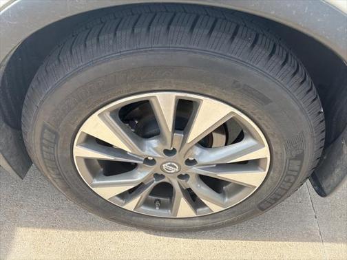 2017 Nissan Murano SL