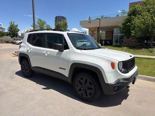 Alpine White Clearcoat 2020 Jeep Renegade Upland