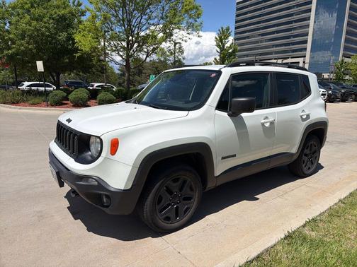 Alpine White Clearcoat 2020 Jeep Renegade Upland