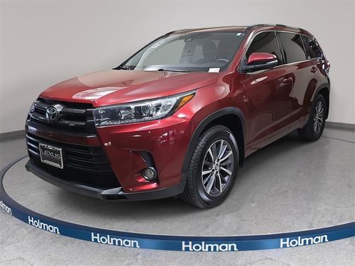 2017 Toyota Highlander SE