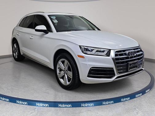 Ibis White 2019 Audi Q5 2.0T Premium Plus