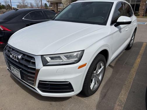 Ibis White 2019 Audi Q5 2.0T Premium Plus