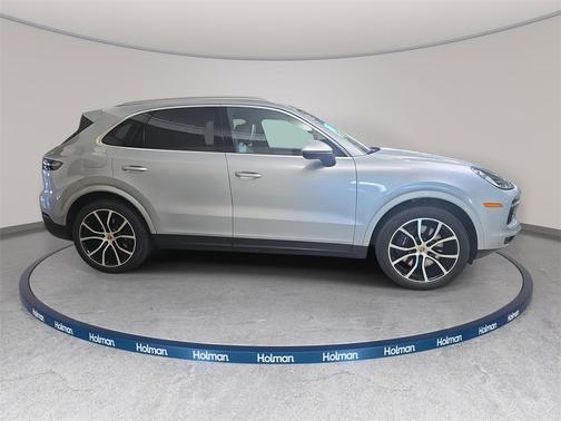 2022 Porsche Cayenne Cayenne