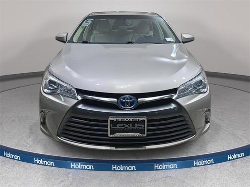 2016 Toyota Camry Hybrid XLE