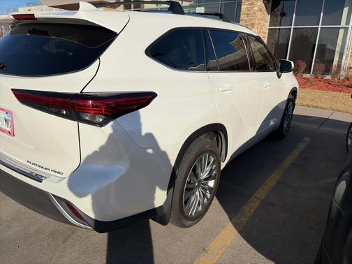 2020 Toyota Highlander Platinum