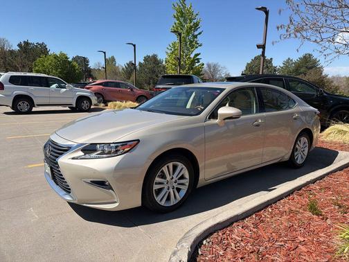 Cashmere Metallic 2016 Lexus ES 350 Base