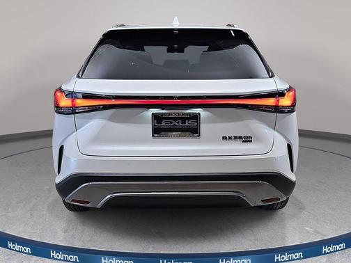 Pear 2026 Lexus RX 350h Premium+