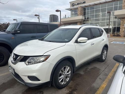 2015 Nissan Rogue SV