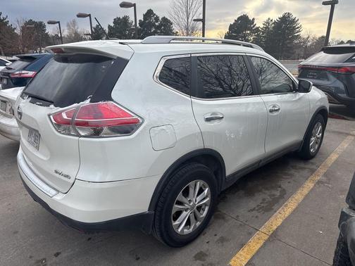 2015 Nissan Rogue SV