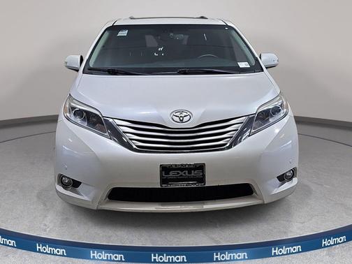 Blizzard Pearl 2015 Toyota Sienna Limited Premium