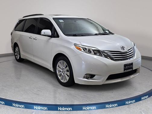 Blizzard Pearl 2015 Toyota Sienna Limited Premium